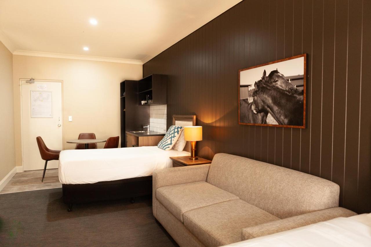 Nightcap At Archer Hotel Nowra Exterior photo